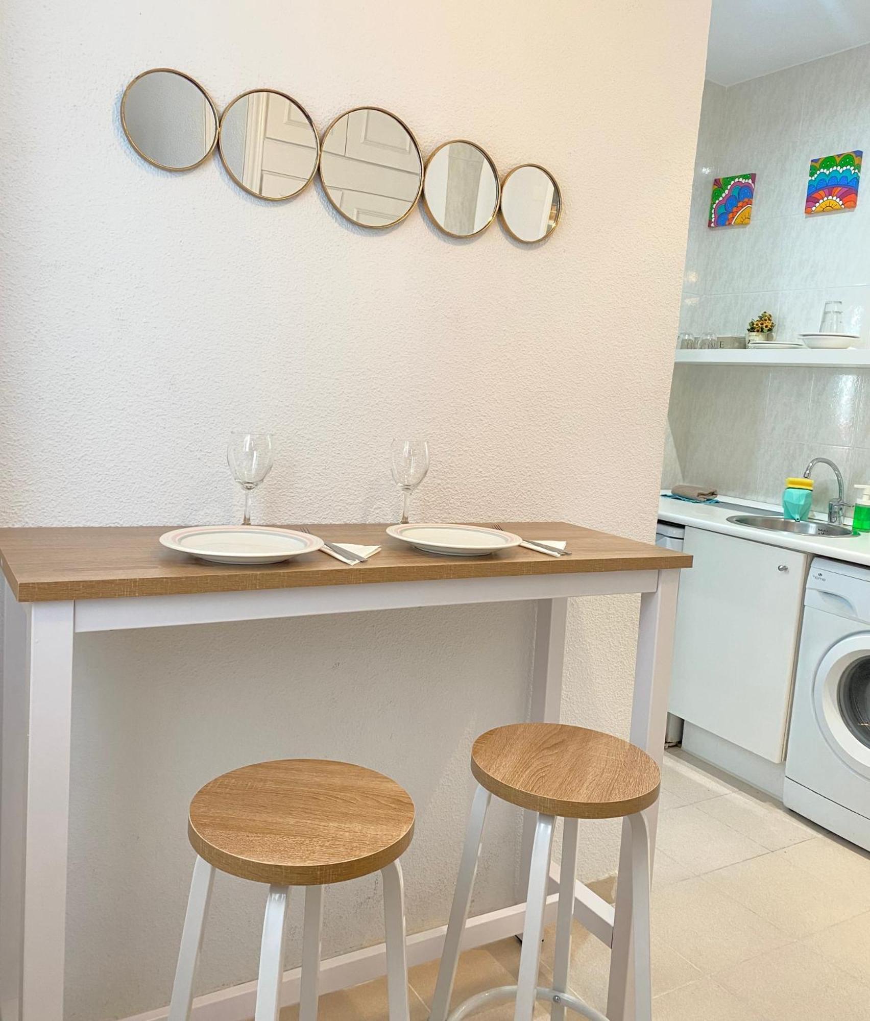 Bright Steps From Plaza De Toros And Wizink Center Apartment *